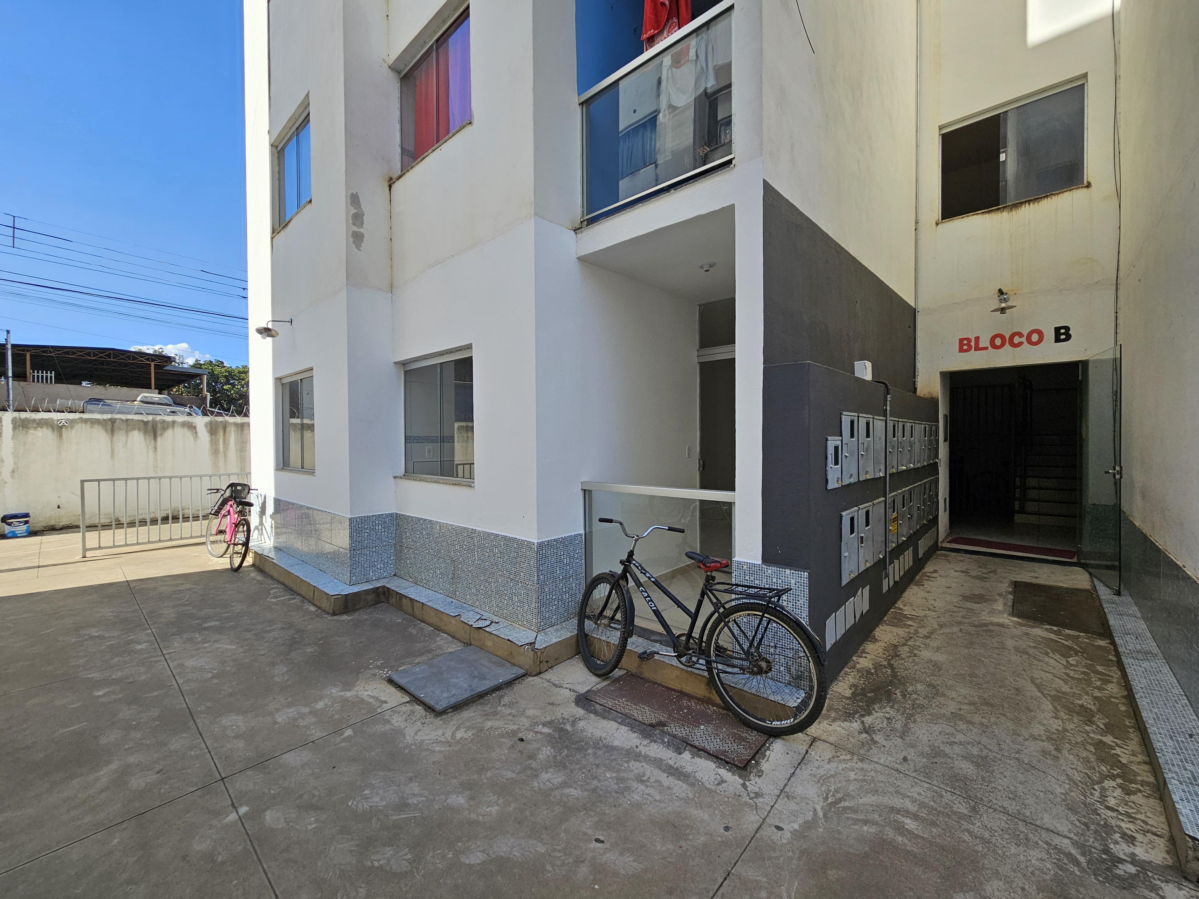 Acesso Bloco B